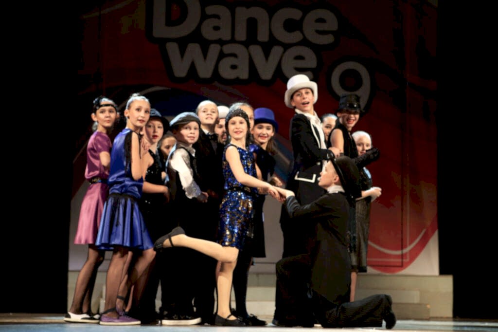 Dance Wave