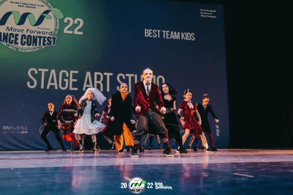 Stage Art Kids Addams Family