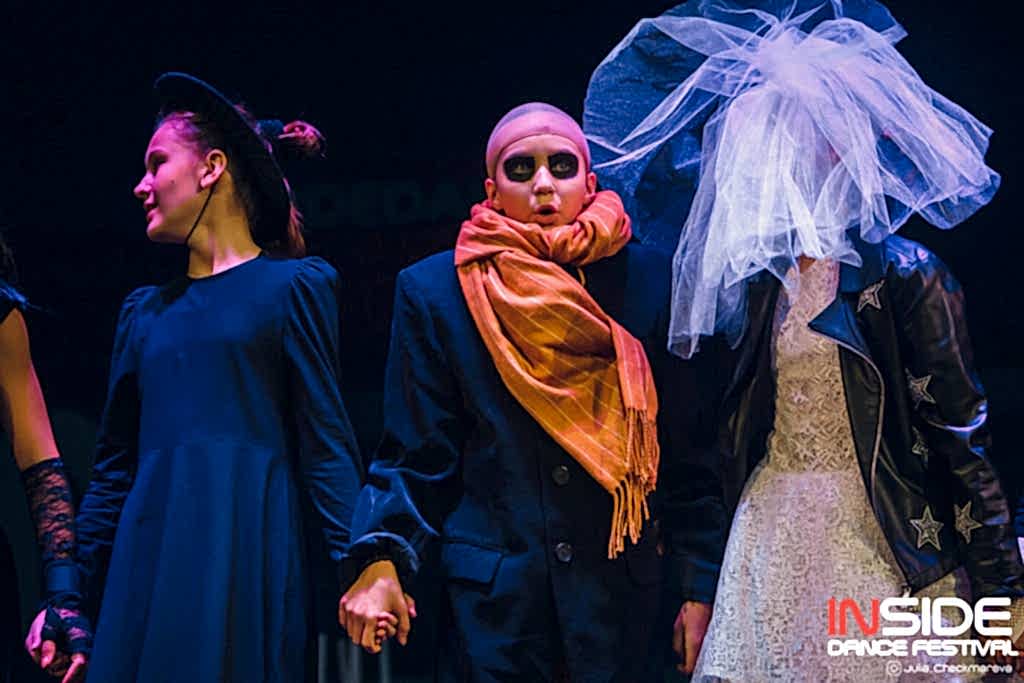 Stage Art Kids Addams Family