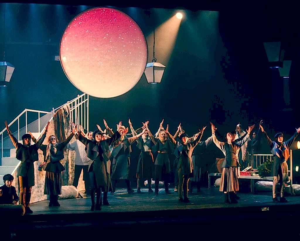 МХАТ им. Горького