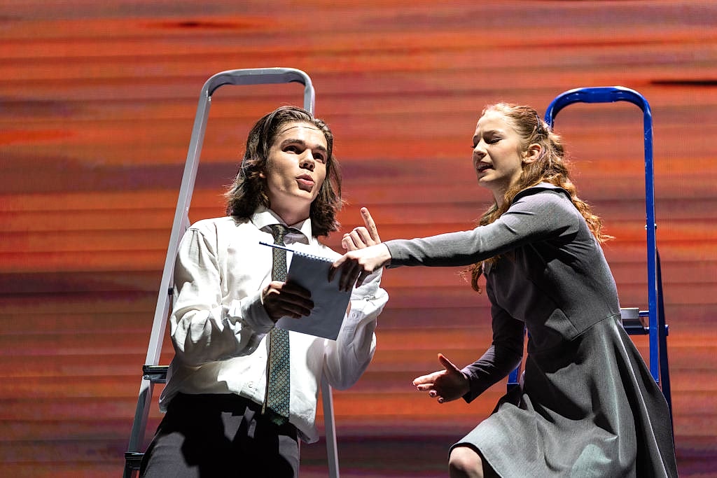 Спектакль «Новенькая»