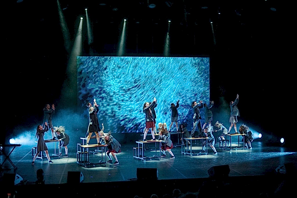 Спектакль «Новенькая»