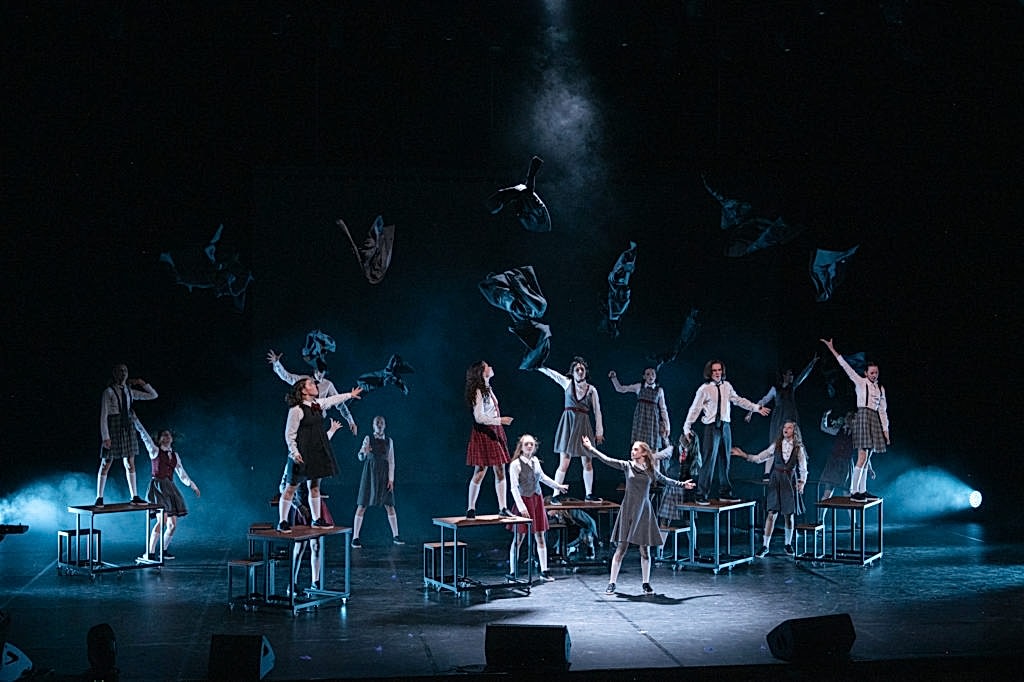 Спектакль «Новенькая»