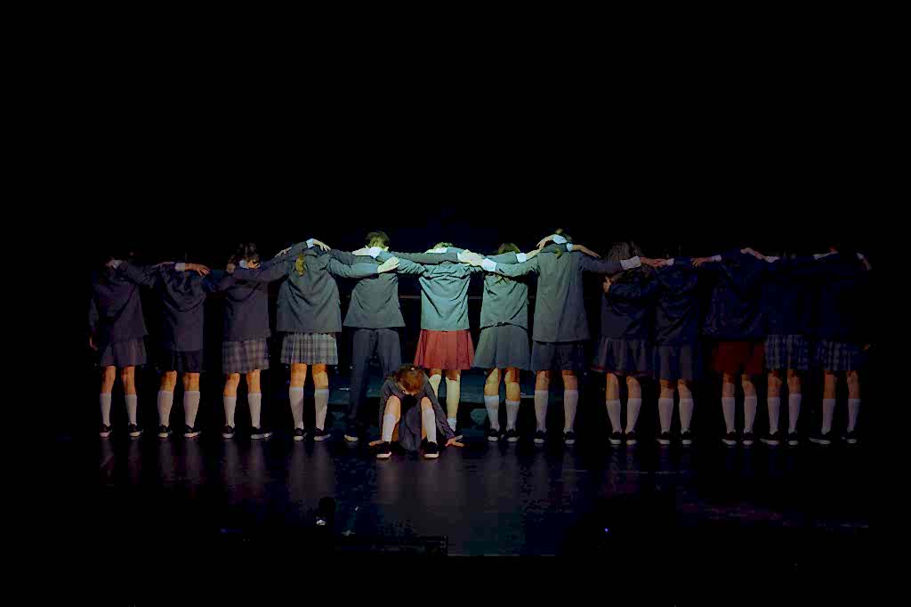 Спектакль «Новенькая»